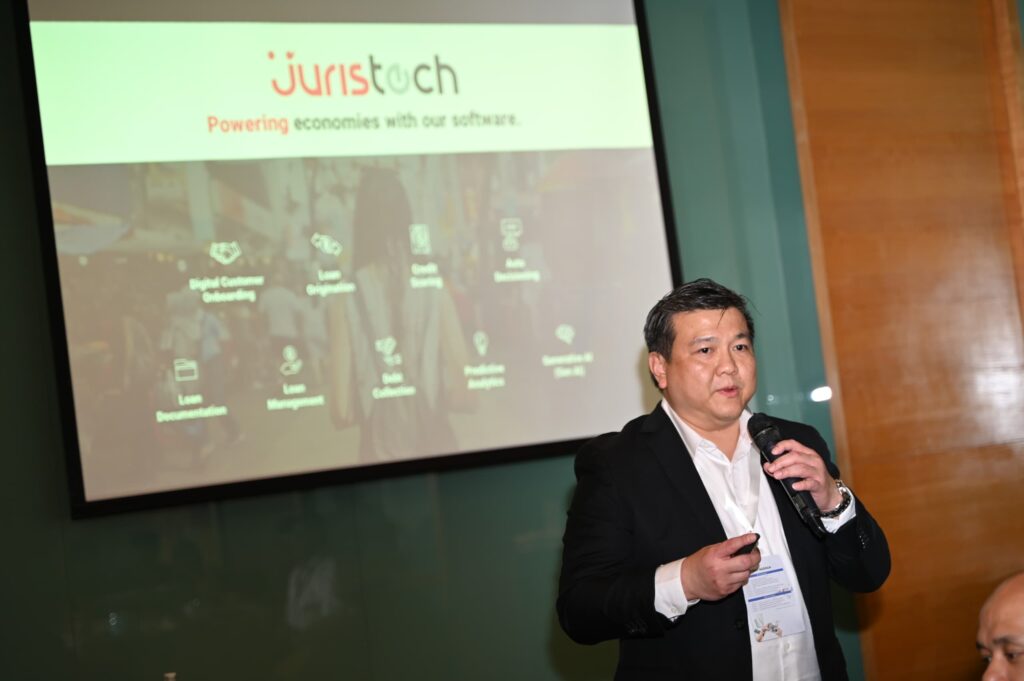 Naaman Lee, JurisTech's COO, introducing JurisTech at IBM’s Roundtable in Kuala Lumpur